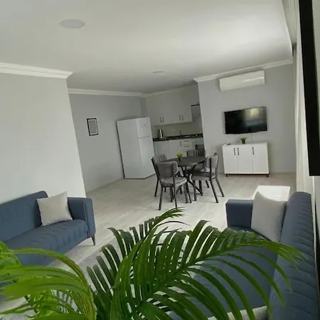 Apartament Turgutsluxury 2 *
