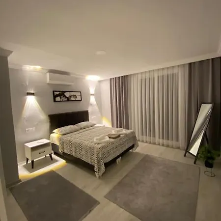 Turgutsluxury 2 Apartament *