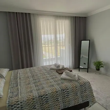 Apartament Turgutsluxury 2 *